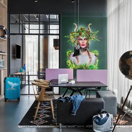 Hotel Moxy